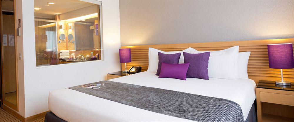 Eurobuilding Hotel & Suites Caracas Exterior foto A bedroom at the hotel