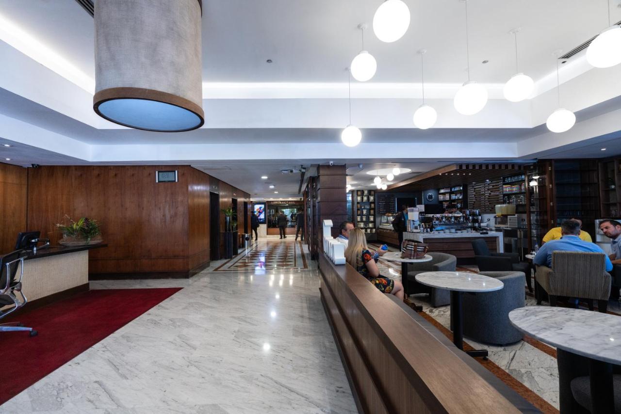 Eurobuilding Hotel & Suites Caracas Exterior foto The interior of the lounge