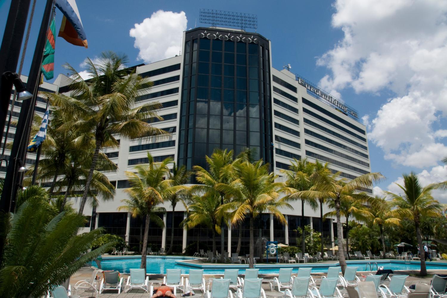 Eurobuilding Hotel & Suites Caracas Exterior foto The hotel's main building